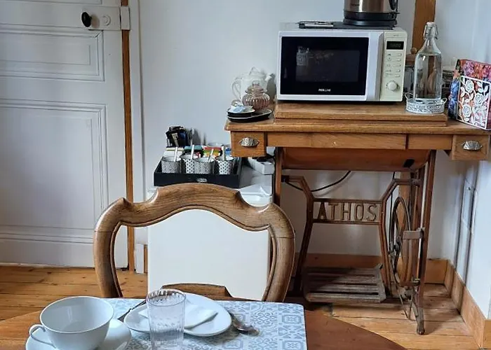 Gasthuis Le Soleil Levant Saint-Gâtien-des-Bois